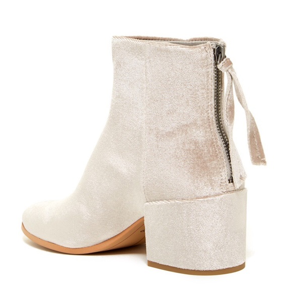 🆕DOLCE VITA Mirra Velvet Boot! - Picture 2 of 8